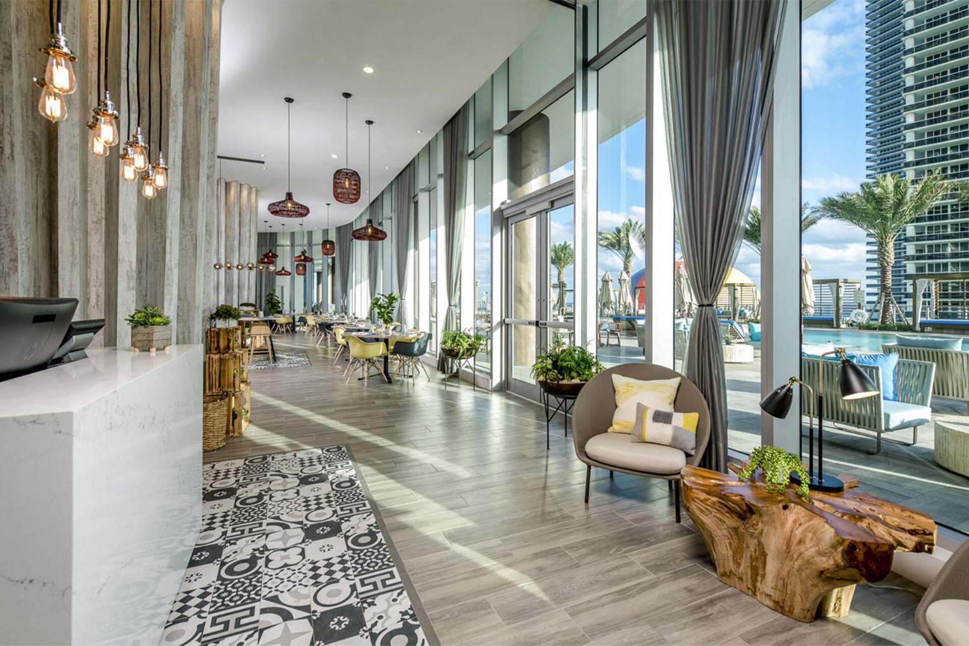 Appartement Beachside With A Mesmerizing Ocean View Hollywood